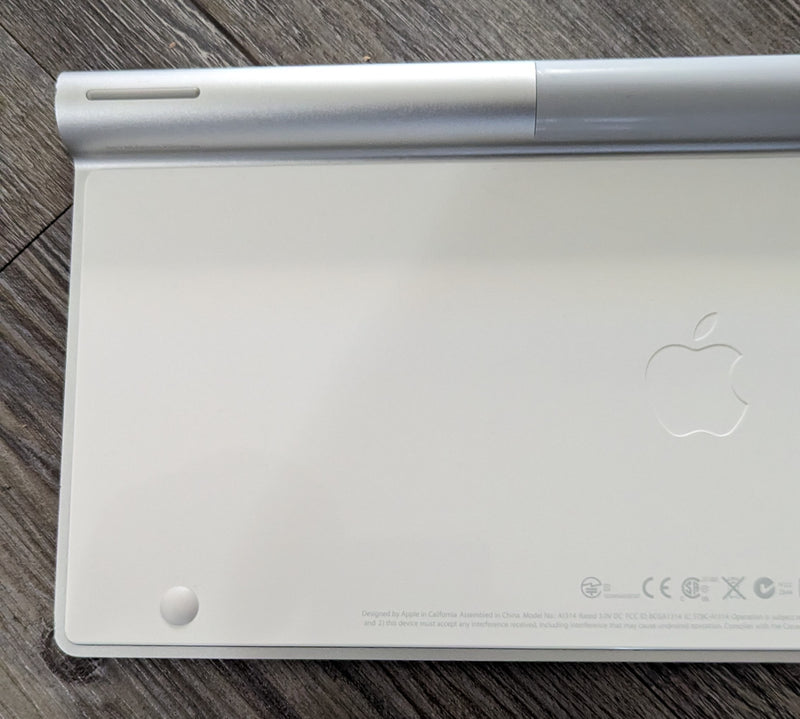 Apple Wireless Bluetooth Keyboard A1314 Mac Silver Aluminium Pre-Owned