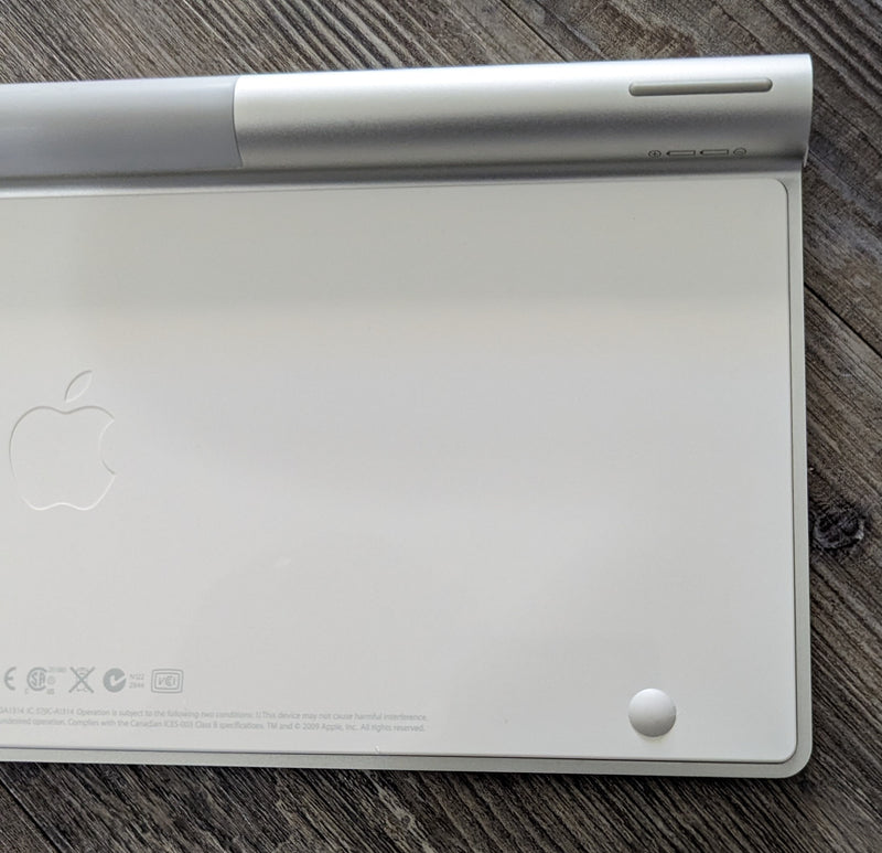 Apple Wireless Bluetooth Keyboard A1314 Mac Silver Aluminium Pre-Owned