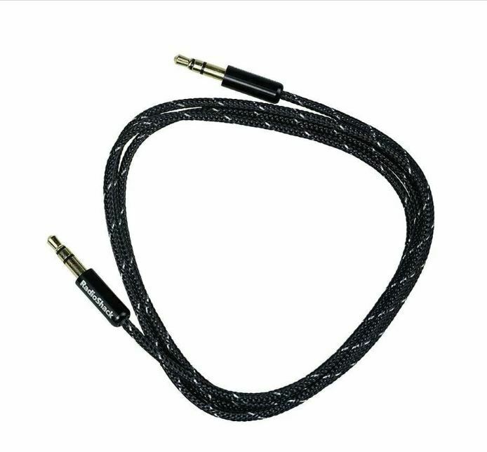 RadioShack 3-Foot Stereo Cable, 1/8-Inch Plug-to-1/8-Inch Plug (Black)